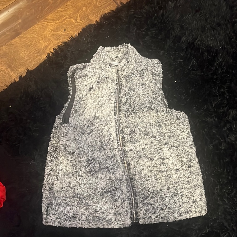 brand: moa moa, price: $10-15, size: XL